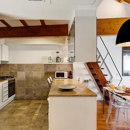 Amazing Tailor Made Penthouse With A View Апартаменты *