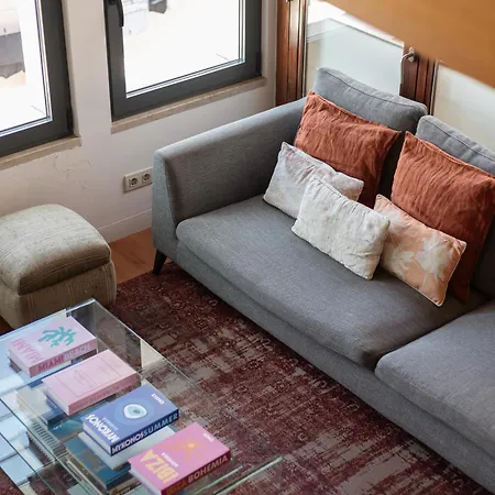 Amazing Tailor Made Penthouse With A View Апартаменты *