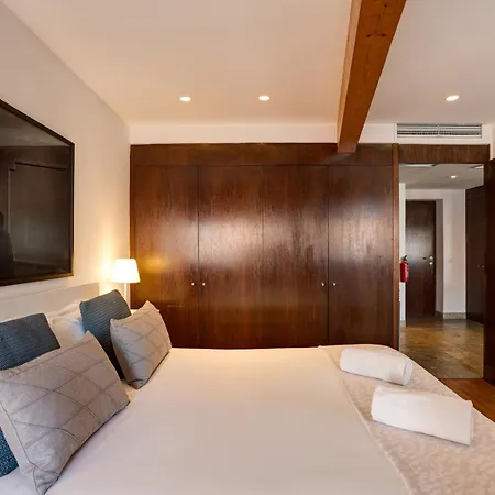 Amazing Tailor Made Penthouse With A View Апартаменты
