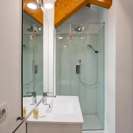 Amazing Tailor Made Penthouse With A View Апартаменты Лиссабон
